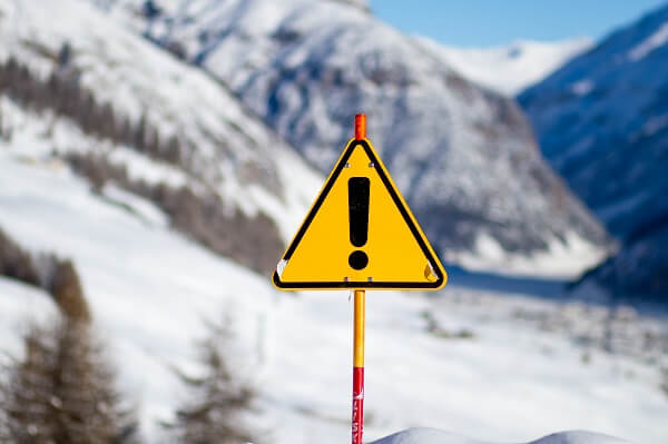Danger-Sign-Winter-Sports-Ski-Mountain-Snow